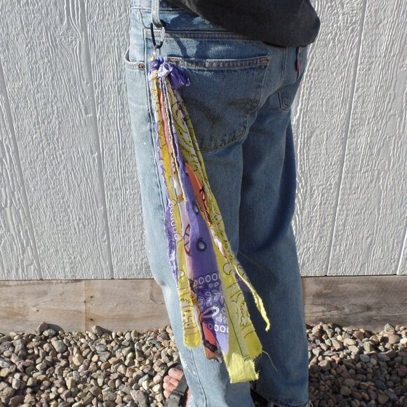 Hand Crafted Clip On Textile Swag - Picture 3 of 7